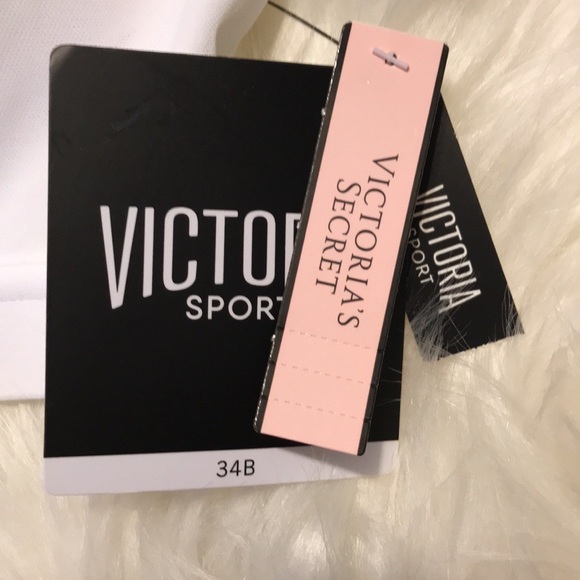 VICTORIA’S SECRET SPORTS BRA - Picture 2 of 4